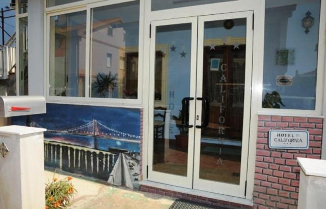 Hotel California Carloforte  Exterior photo
